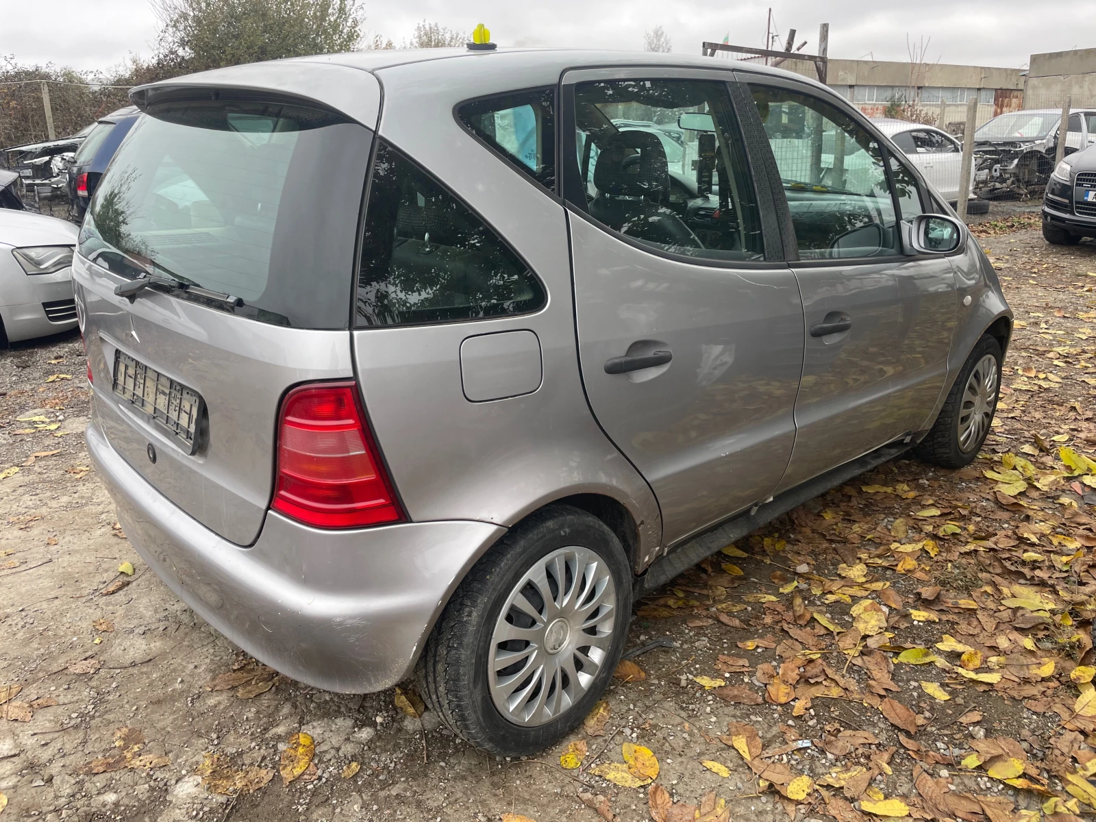 Mercedes-Benz A 160 1.4 - изображение 3