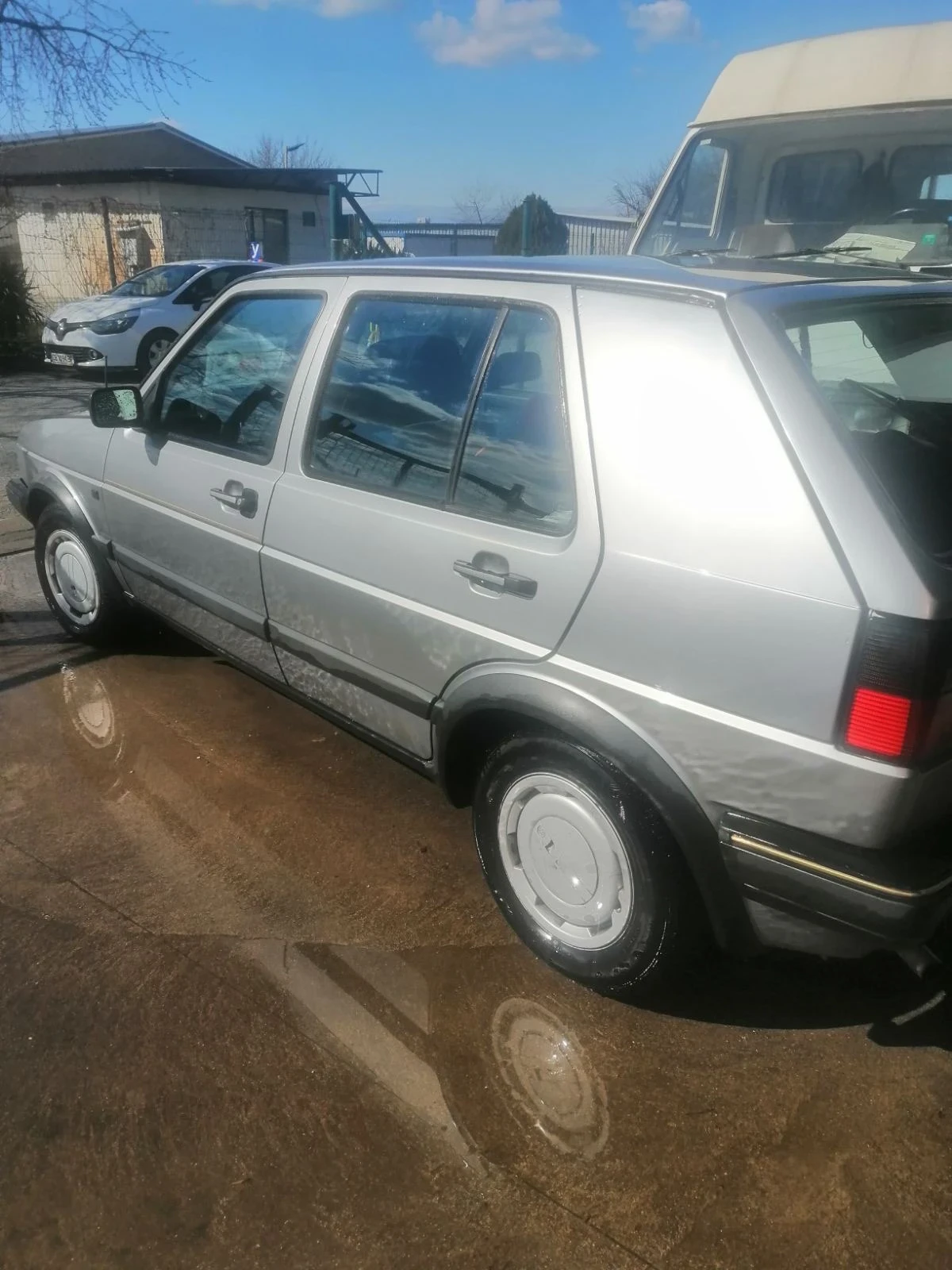 VW Golf 1.6 75 к.с. - изображение 4