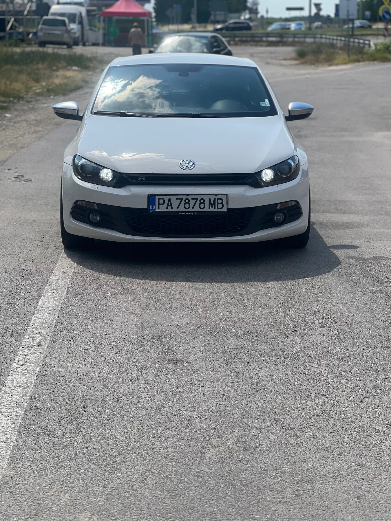 VW Scirocco 2.0 TSI - изображение 3