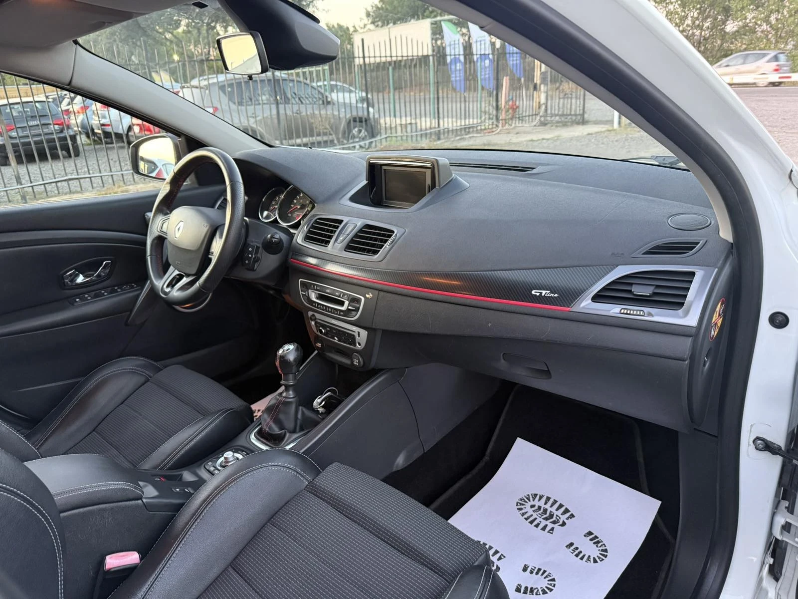 Renault Megane 1, 5dci-GT Line - изображение 10