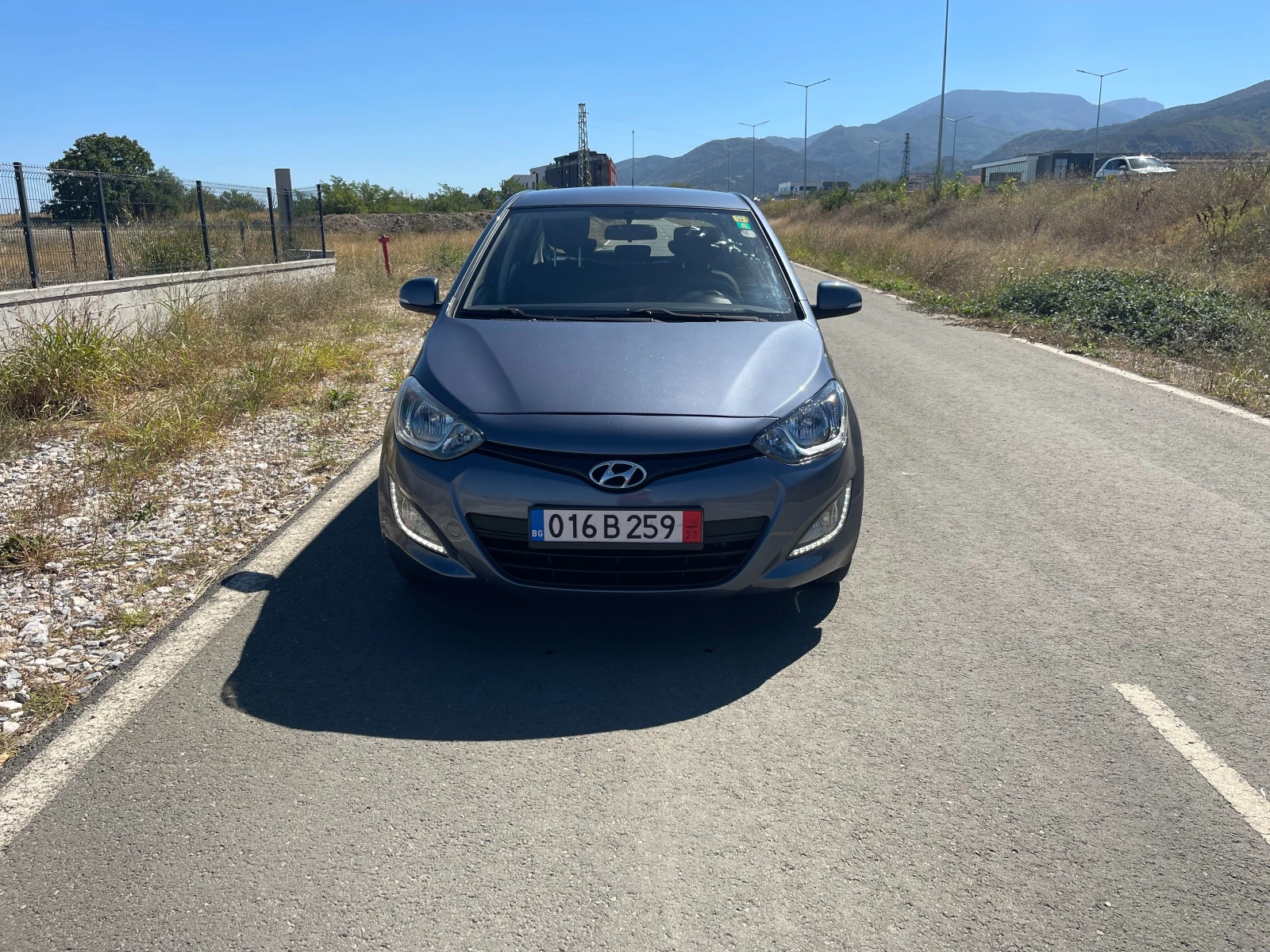 Hyundai I20 1.4 6-Speed Швейцария | Mobile.bg — изображение 1