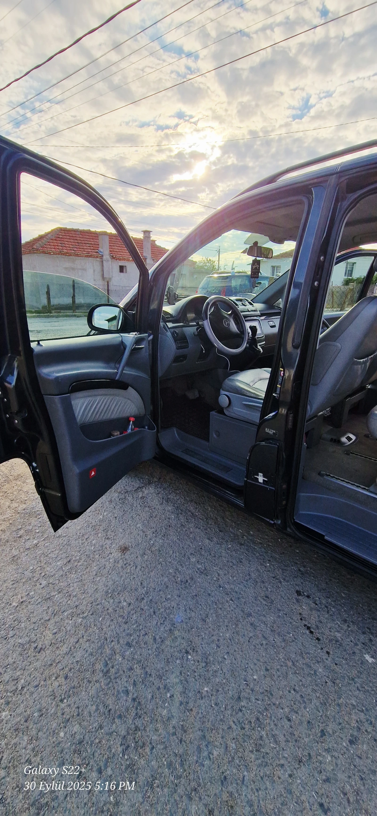 Mercedes-Benz Viano  - изображение 8