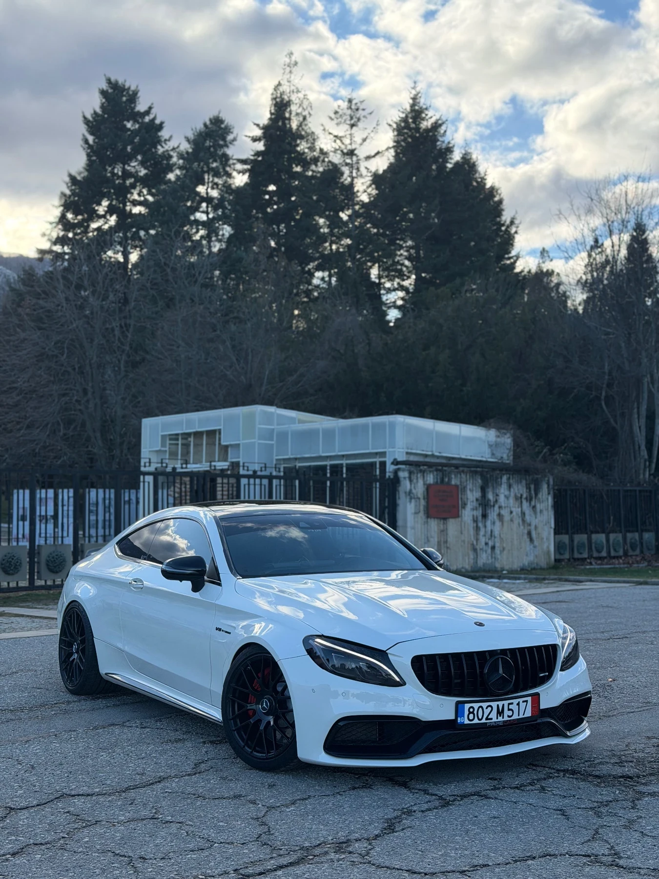 Mercedes-Benz C 63 AMG S Coupe - изображение 3