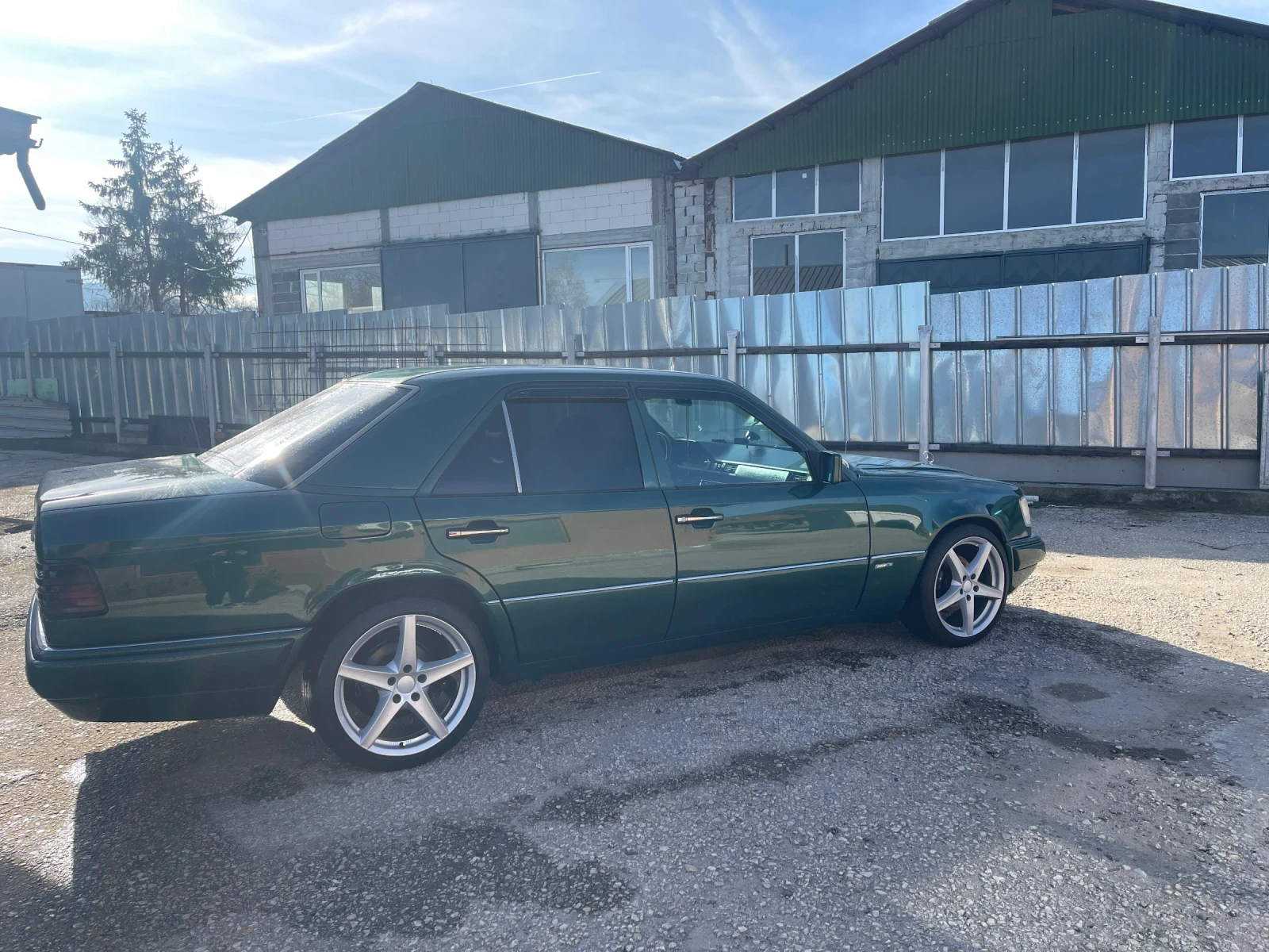 Mercedes-Benz E 200 W124 | Mobile.bg � ����������� 4