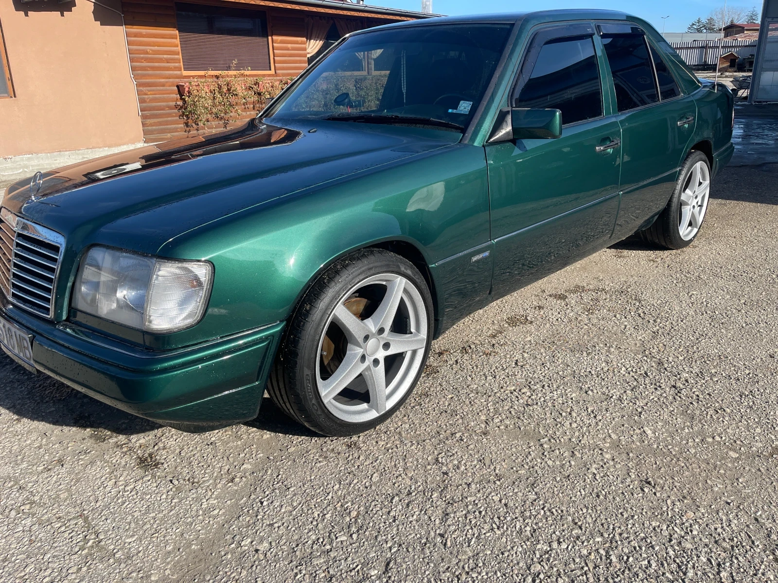 Mercedes-Benz E 200 W124 | Mobile.bg � ����������� 3