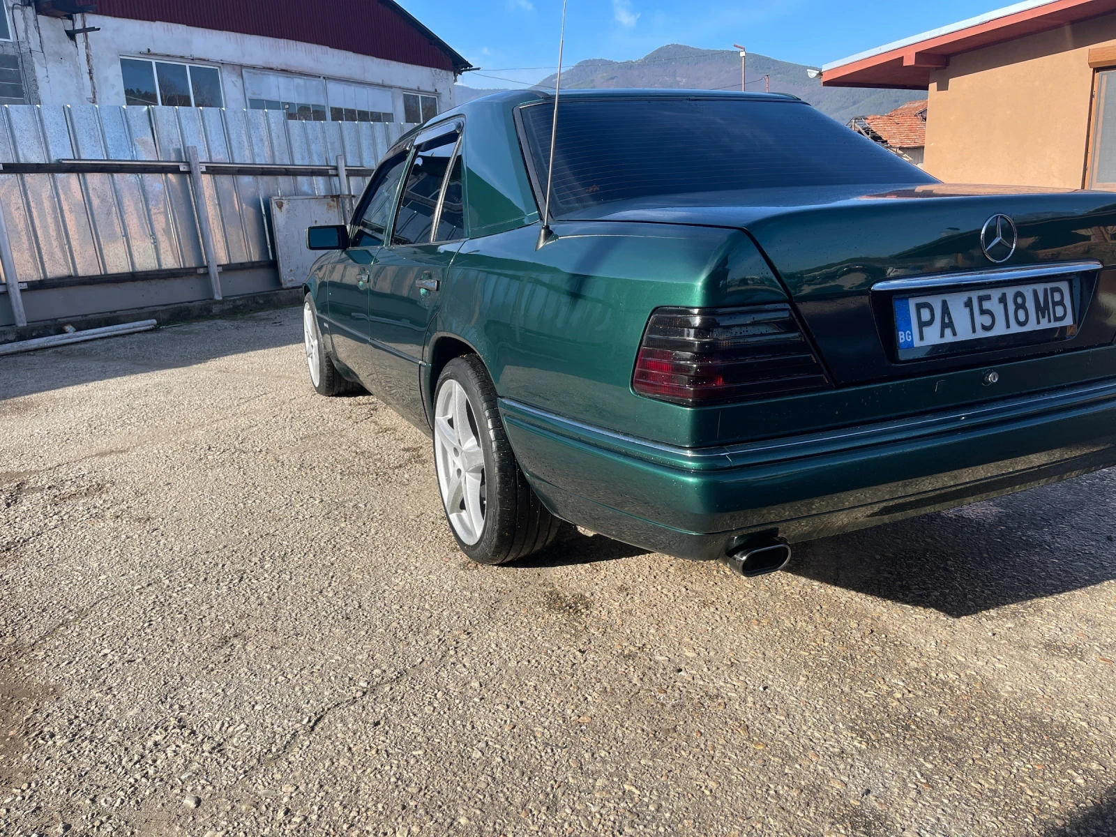 Mercedes-Benz E 200 W124 | Mobile.bg � ����������� 7