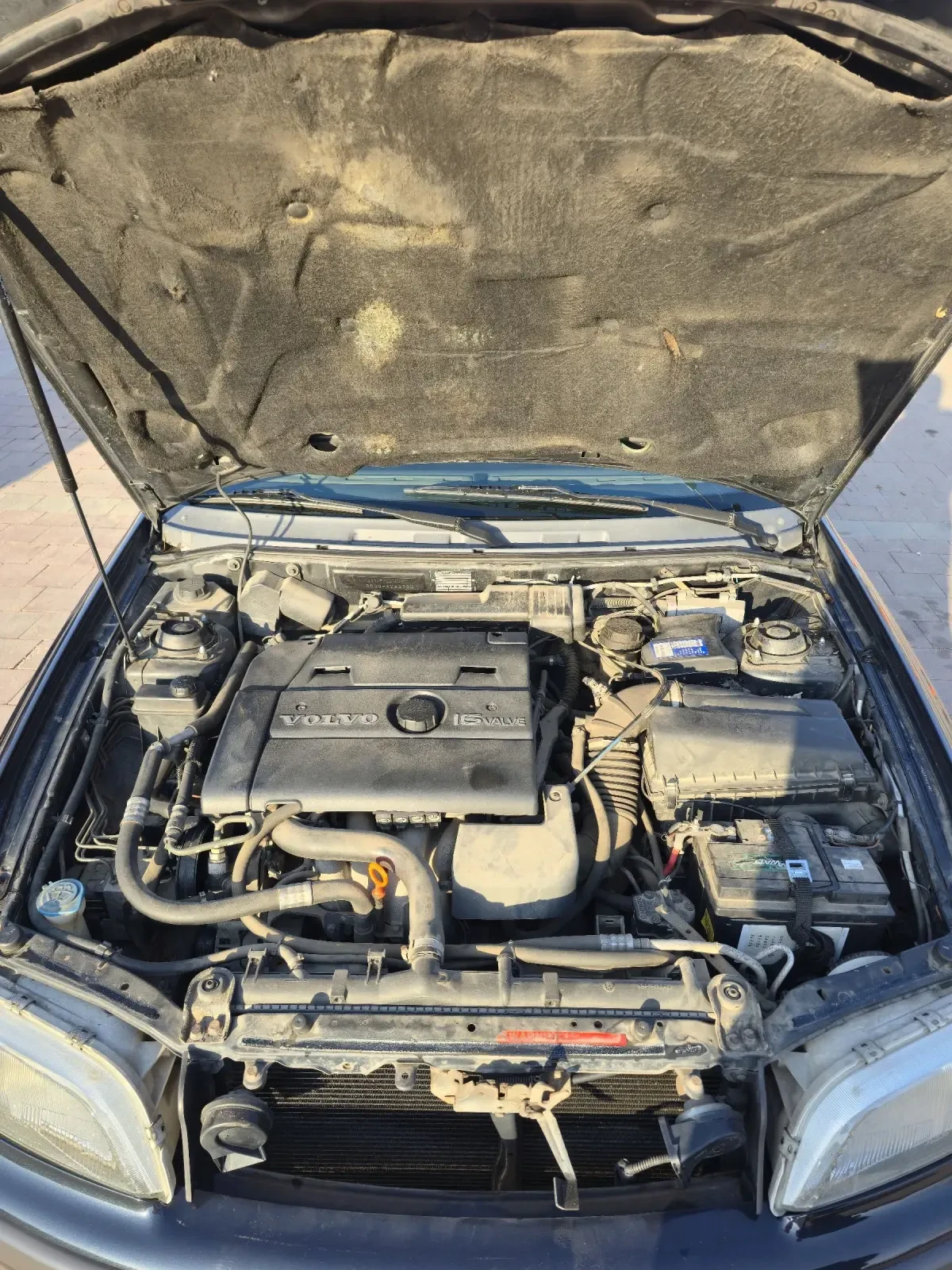 Volvo V40 4x2, снимка 12 - Автомобили и джипове - 53880248