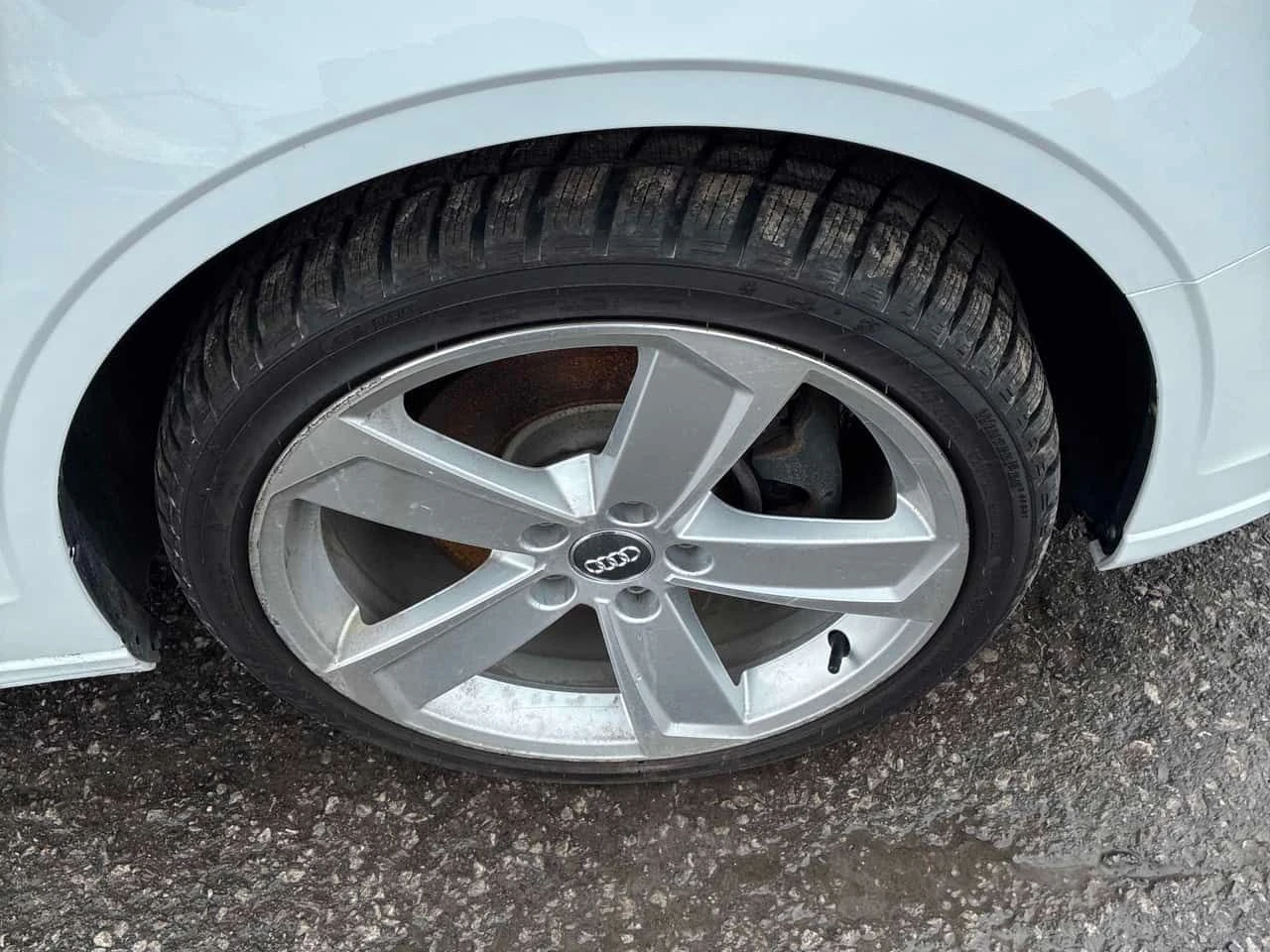 Audi A3 2.0T Progressiv/CARFAX/Подгрев/Панорама/Клип, снимка 14 - Автомобили и джипове - 53918707