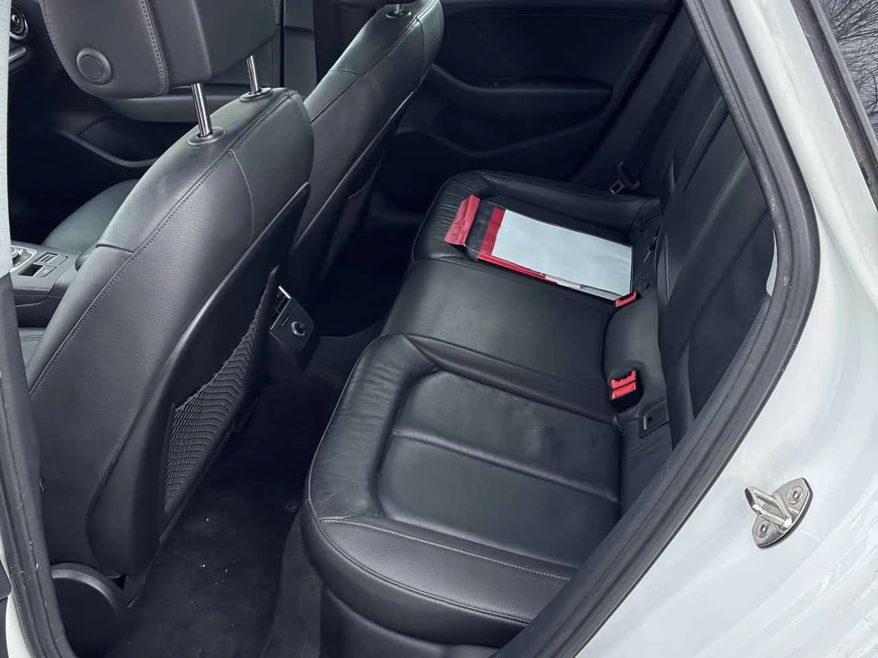 Audi A3 2.0T Progressiv/CARFAX/Подгрев/Панорама/Клип, снимка 12 - Автомобили и джипове - 53918707