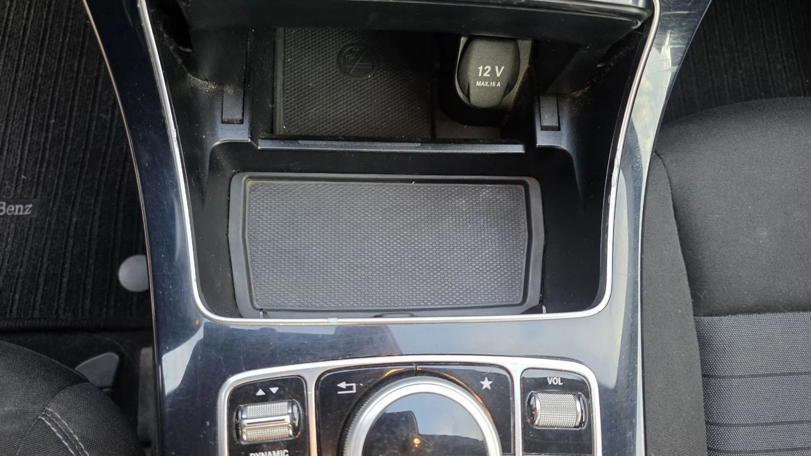 Mercedes-Benz C 180, снимка 6 - Автомобили и джипове - 53953310