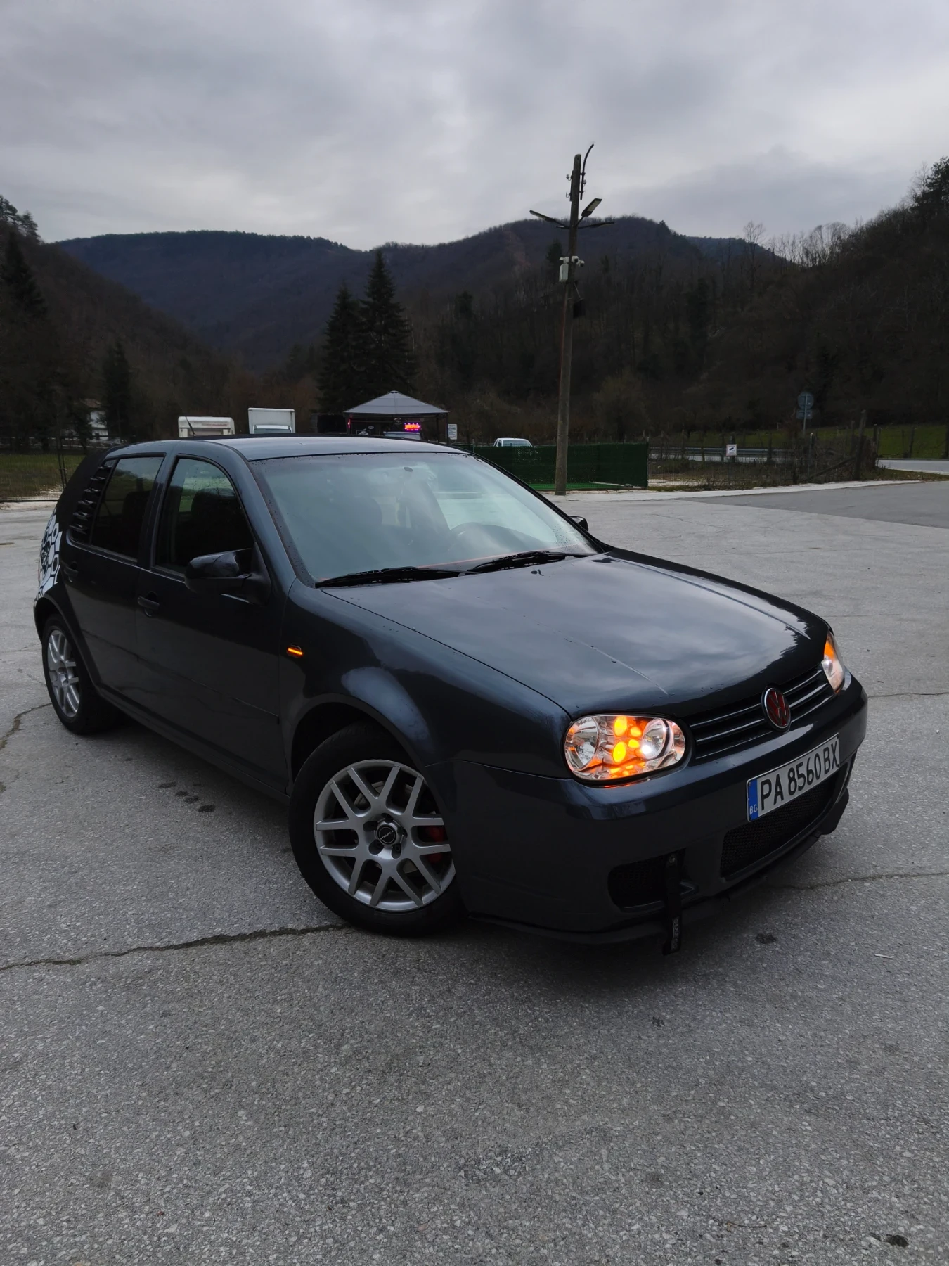 VW Golf, снимка 3 - Автомобили и джипове - 53972279