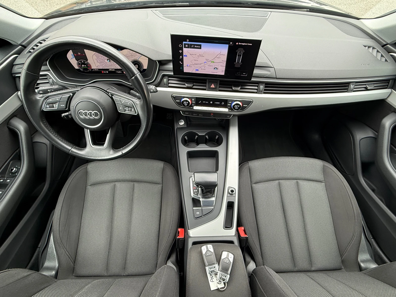 Audi A4 2.0TDI VIRTUAL COCK PIT !!! 100% РЕАЛНИ КИЛОМЕТРИ , снимка 11 - Автомобили и джипове - 54067051