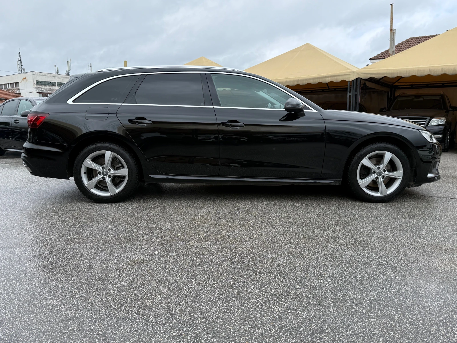 Audi A4 2.0TDI VIRTUAL COCK PIT !!! 100% РЕАЛНИ КИЛОМЕТРИ , снимка 4 - Автомобили и джипове - 54067051