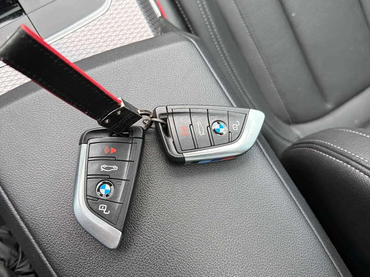 BMW 340  M xDrive /360/Harman Kardon , снимка 13 - Автомобили и джипове - 54078419