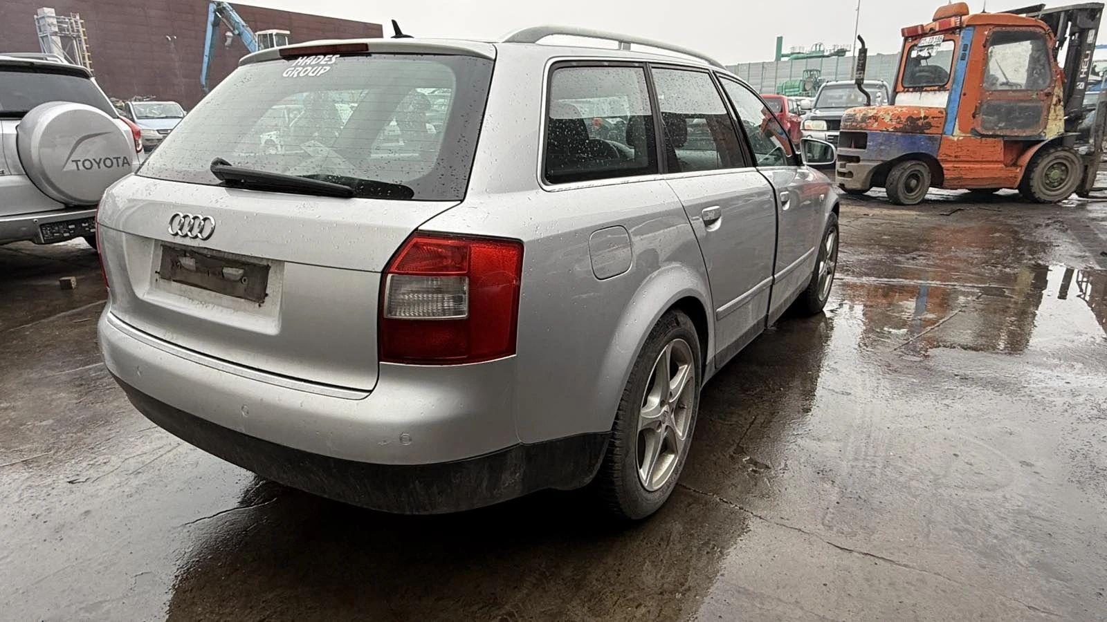 Audi A4, снимка 4 - Автомобили и джипове - 54080875