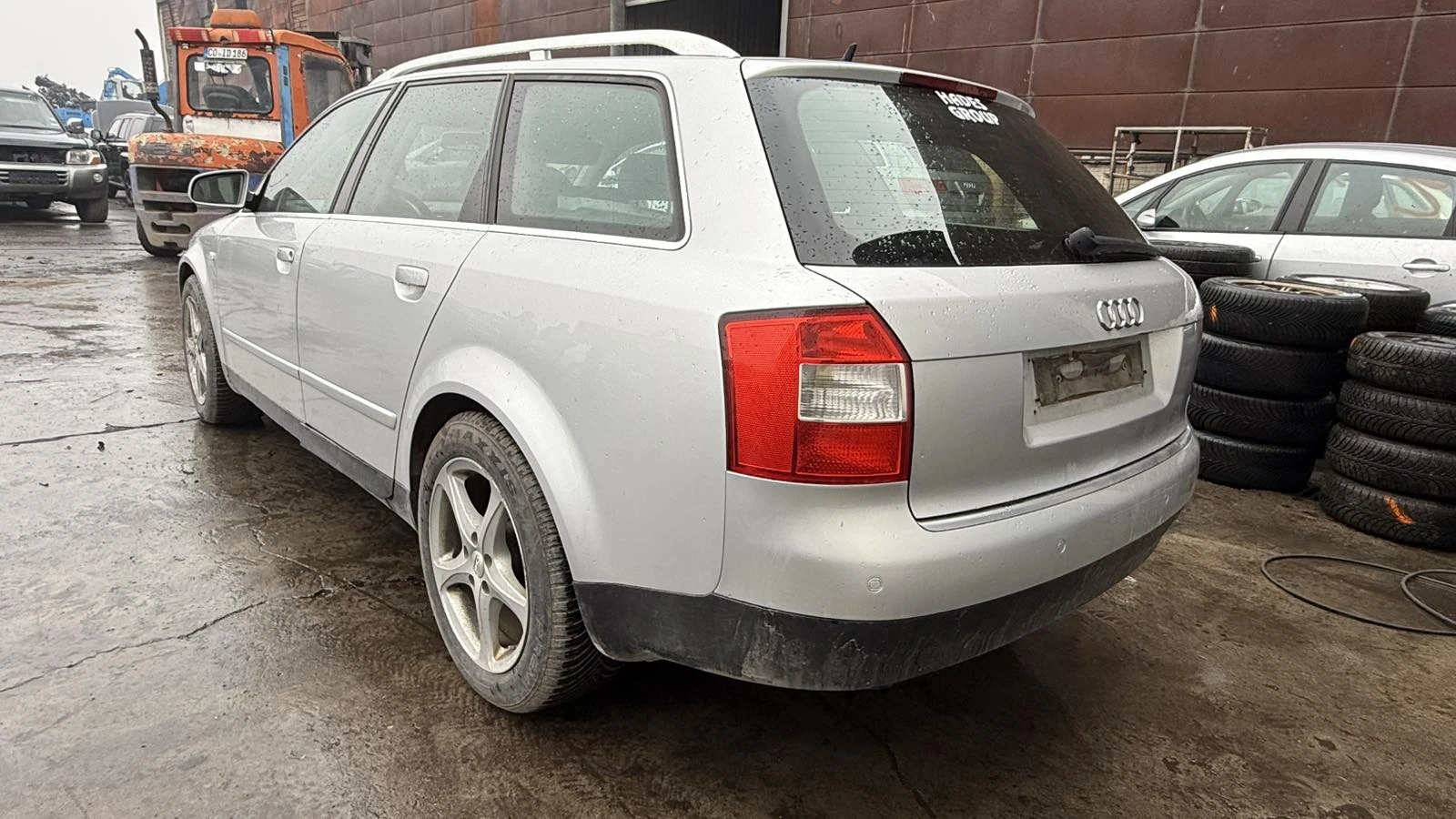 Audi A4, снимка 3 - Автомобили и джипове - 54080875