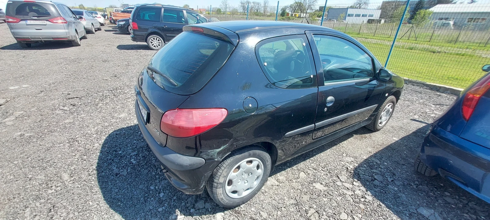 Peugeot 206 1.1, снимка 6 - Автомобили и джипове - 54315185