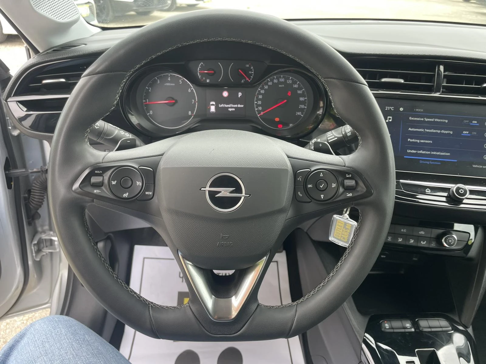 Opel Corsa Edition, снимка 10 - Автомобили и джипове - 54554023