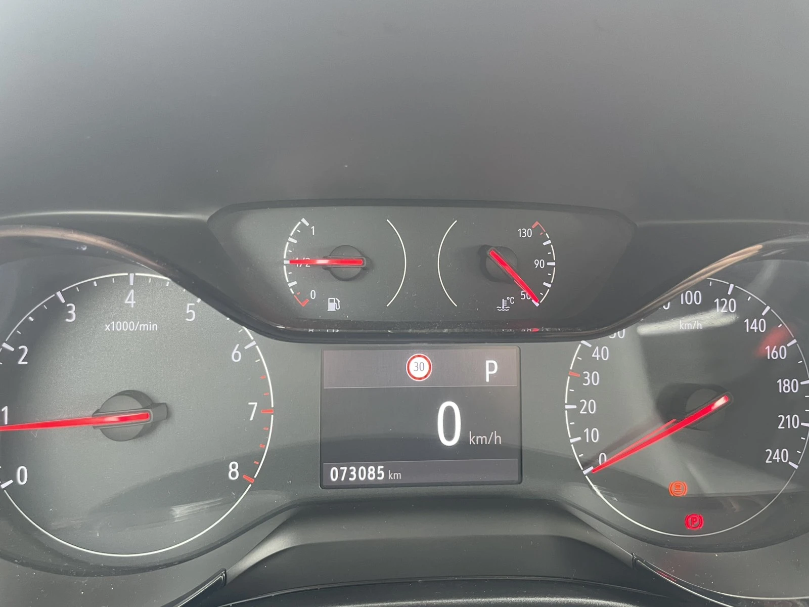 Opel Corsa Edition, снимка 13 - Автомобили и джипове - 54554023