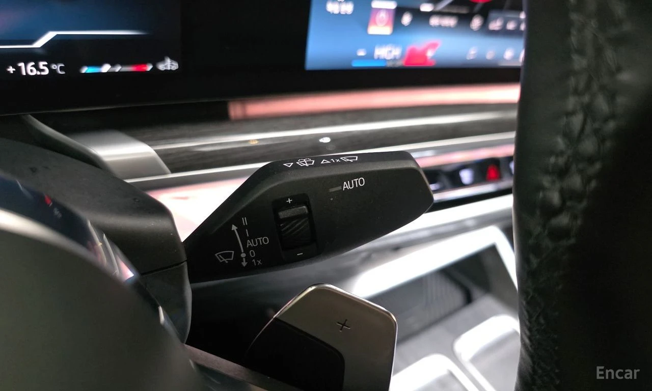 BMW 740 XDRIVE* M SPORT* HUD* 360* LASER* PANO* ОБДУХВАНЕ, снимка 17 - Автомобили и джипове - 54730467