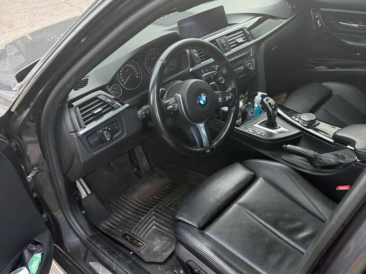 BMW 335 XDRIVE * FULL M SPORT PACK* ПРЕДСТАВИТЕЛСТВО* , снимка 7 - Автомобили и джипове - 54847252