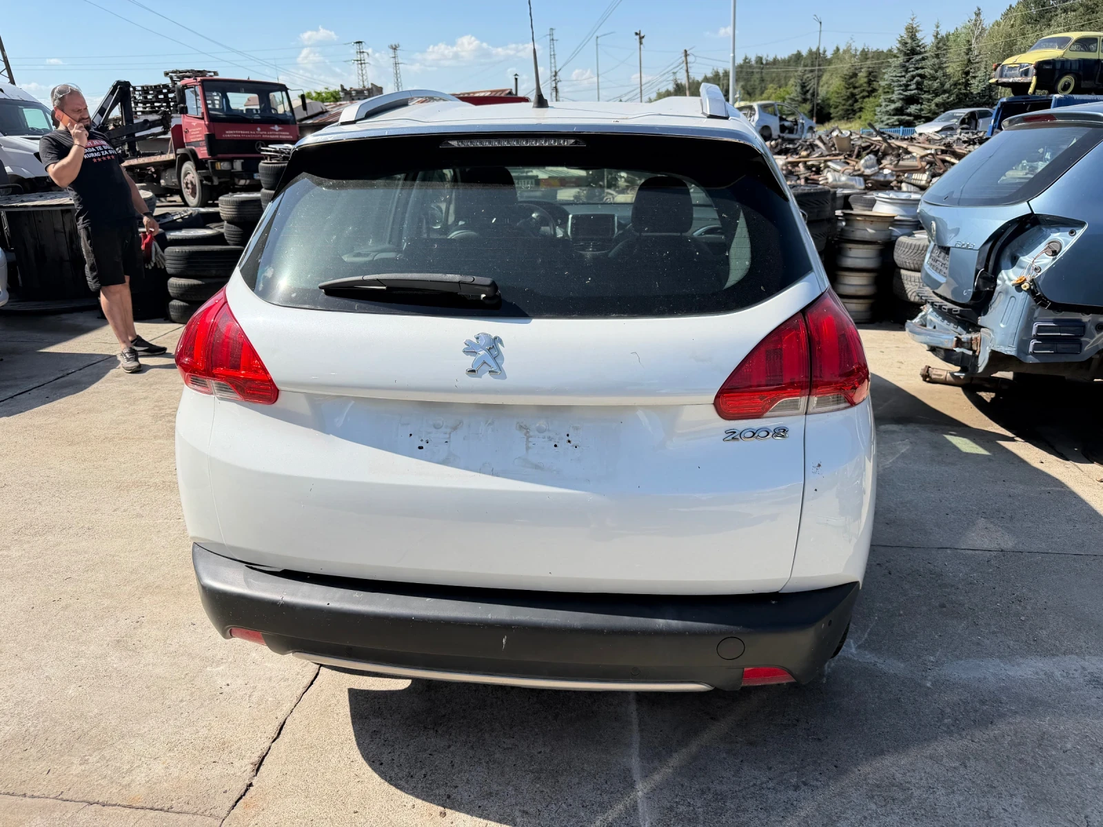 Peugeot 2008 1.6i, снимка 5 - Автомобили и джипове - 55090436
