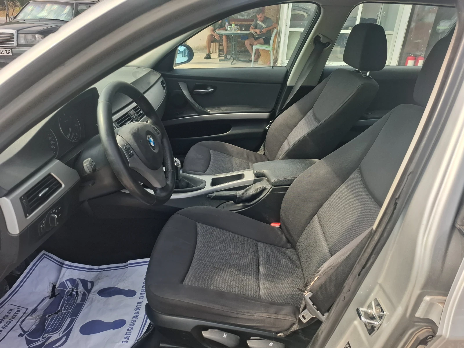 BMW 320 2.0 TDI, 163к.с., снимка 9 - Автомобили и джипове - 55129739