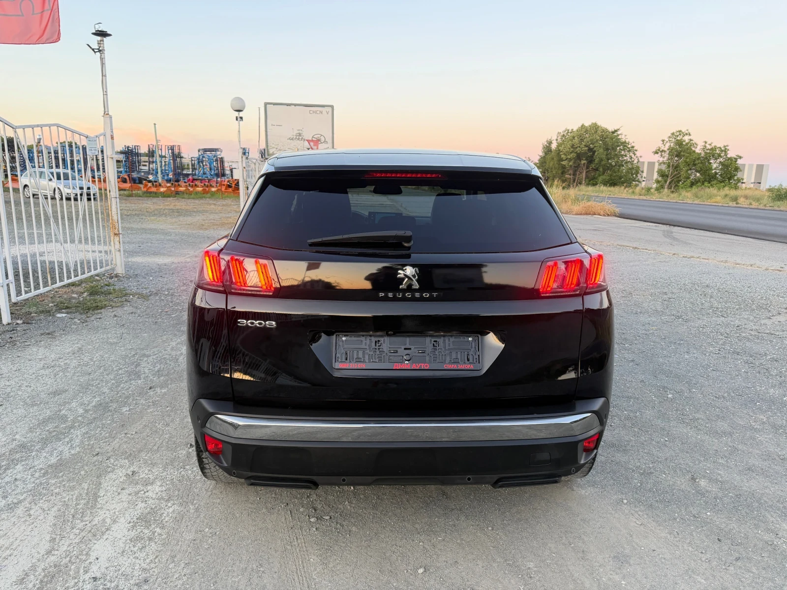 Peugeot 3008 Allure / АВТОМАТИК / ЕВРО6 / YOUTUBE / WAZE , снимка 6 - Автомобили и джипове - 55287329
