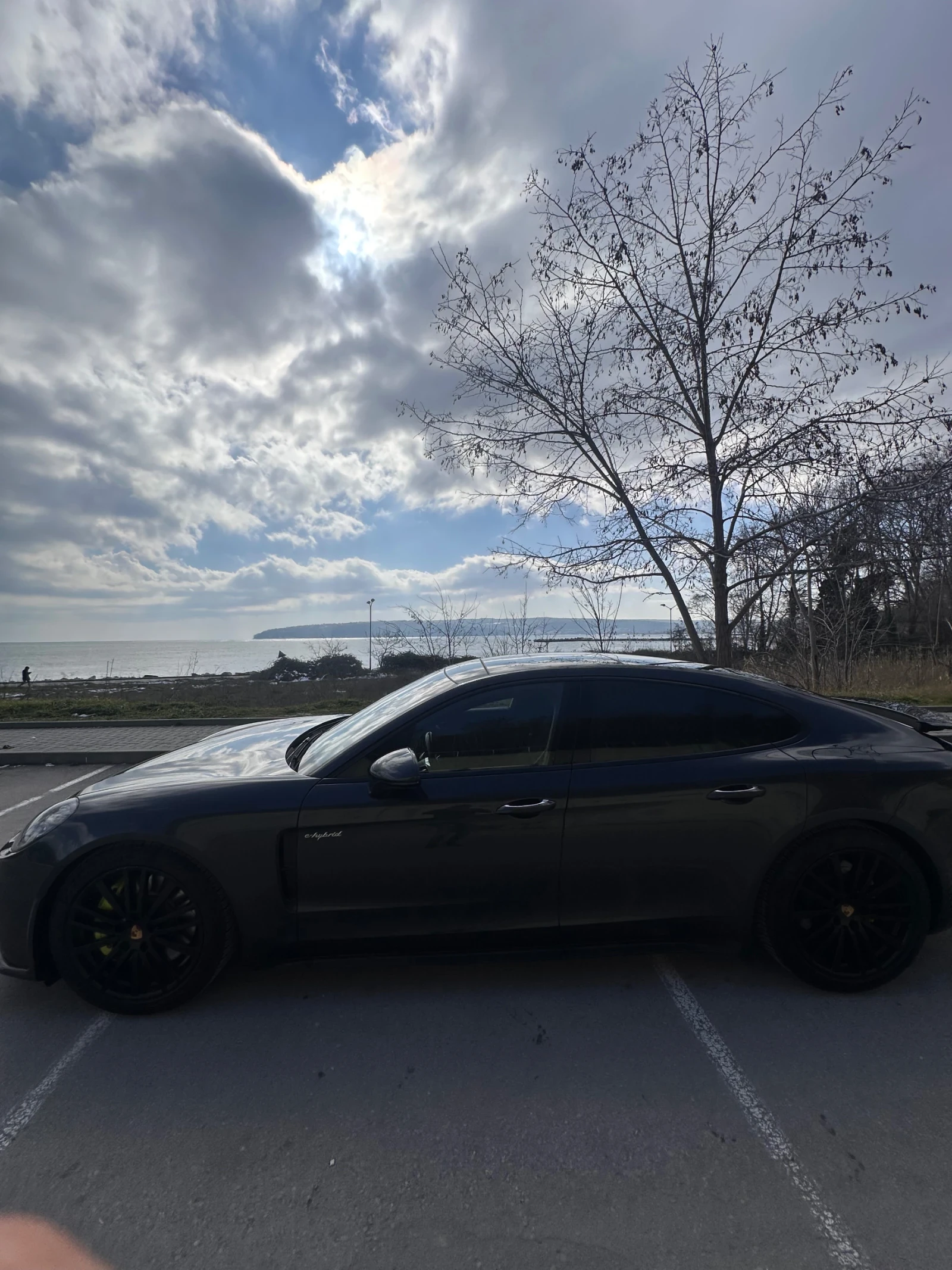 Porsche Panamera 4 E-hibrid, снимка 7 - Автомобили и джипове - 55466431