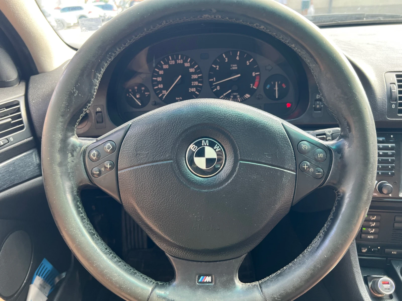 BMW 528 i 2.8 Газ/Бензин | Автоматик | Кожа, снимка 13 - Автомобили и джипове - 55770964
