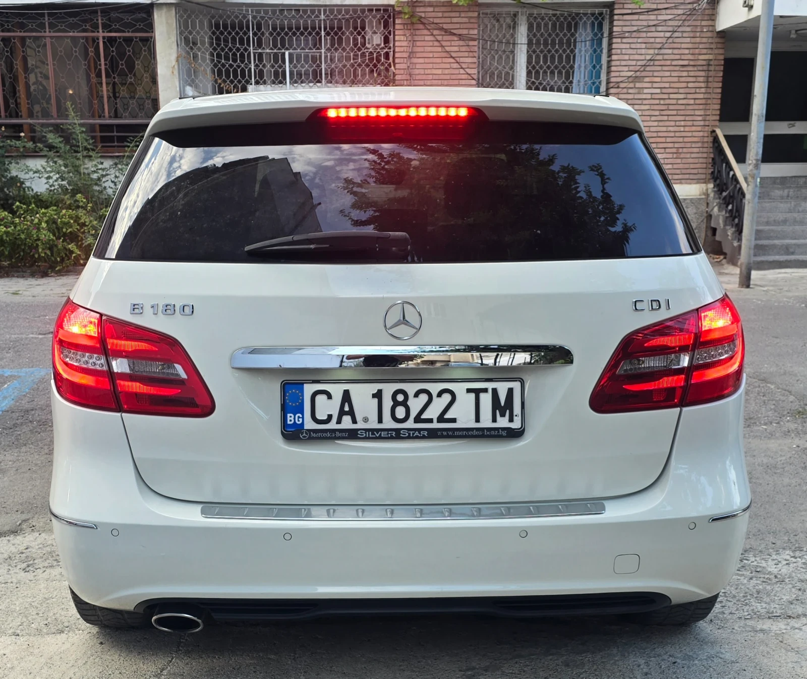 Mercedes-Benz B 180 Реални км, Без забележки, снимка 4 - Автомобили и джипове - 55795796