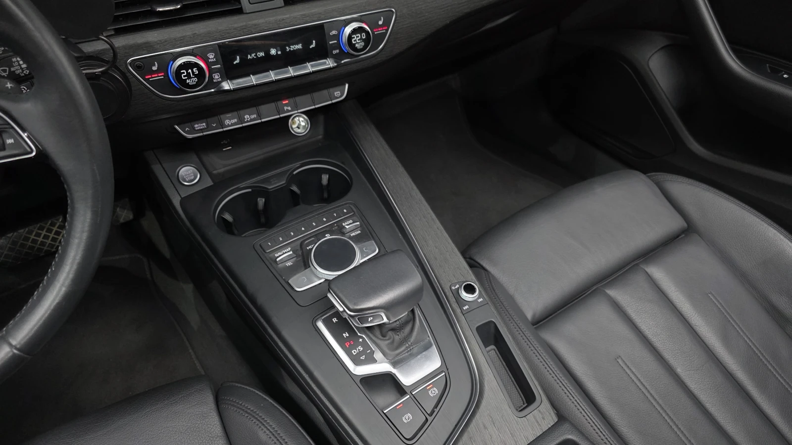 Audi A4 40 TFSI* HUD* ЛЮК* ПОДГРЕВ ВОЛАН* КРАЙНА ЦЕНА, снимка 9 - Автомобили и джипове - 55983978