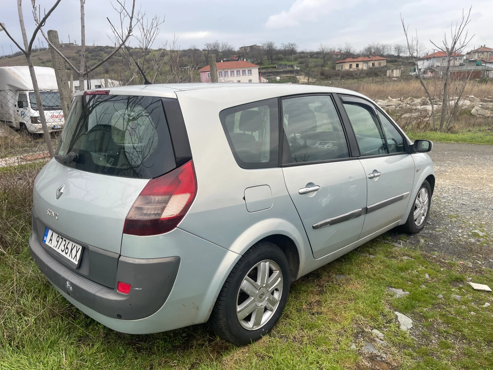Renault Scenic, снимка 3 - Автомобили и джипове - 56022890
