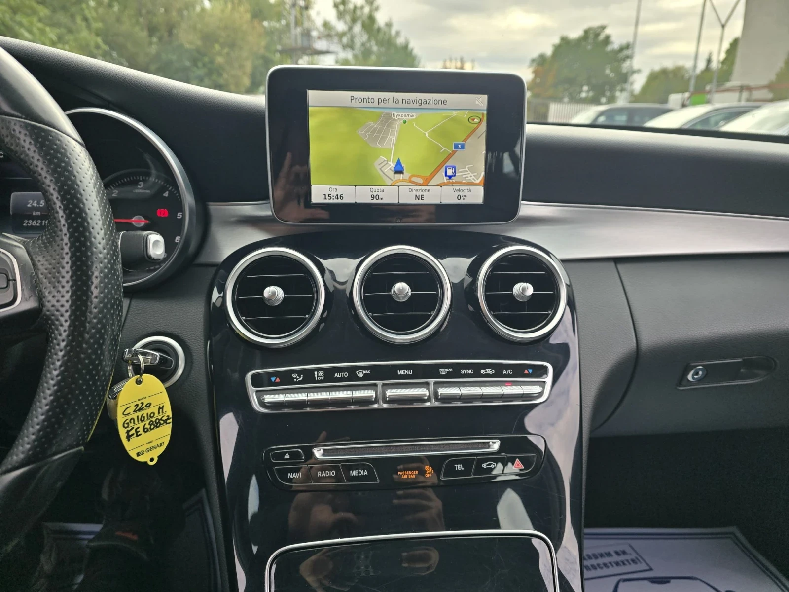 Mercedes-Benz C 220 D 170к.с AMG Business , снимка 16 - Автомобили и джипове - 56225468
