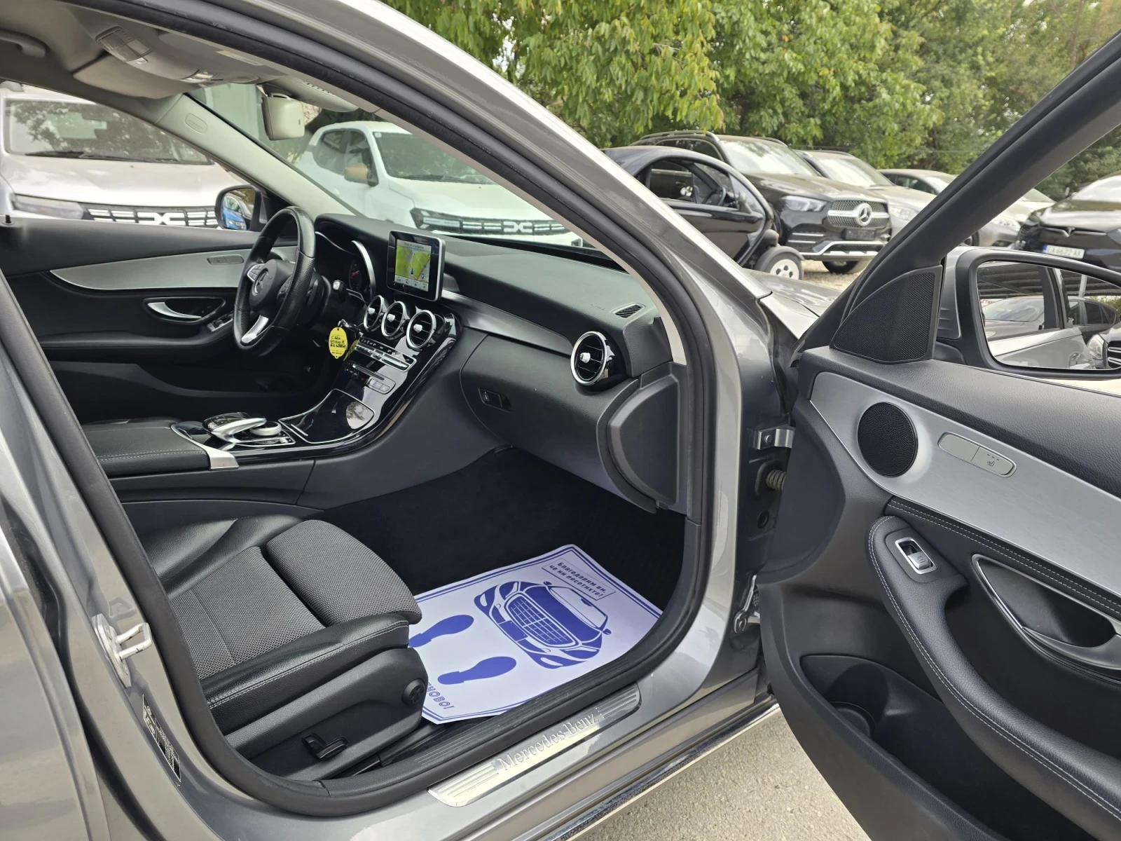 Mercedes-Benz C 220 D 170к.с AMG Business , снимка 13 - Автомобили и джипове - 56225468