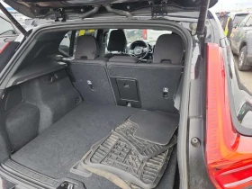 Volvo XC40 * CORE * АВТОКРЕДИТ БЕЗ ПЪРВОНАЧАЛНА ВНОСКА * , снимка 13