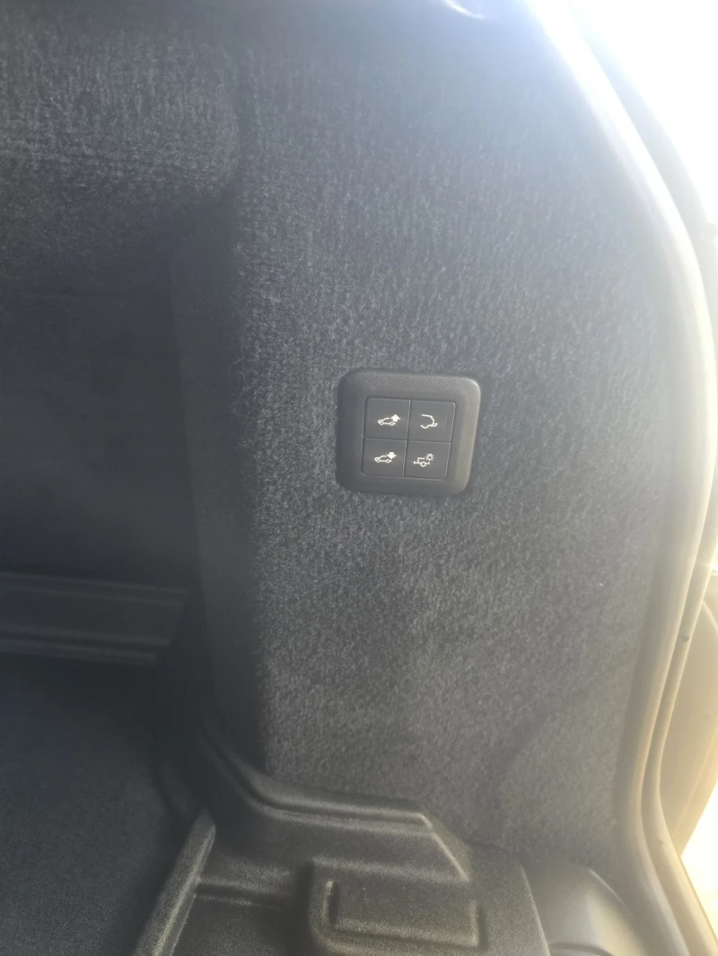 Land Rover Range Rover Sport HSE DYNAMIC, снимка 10 - Автомобили и джипове - 51707364