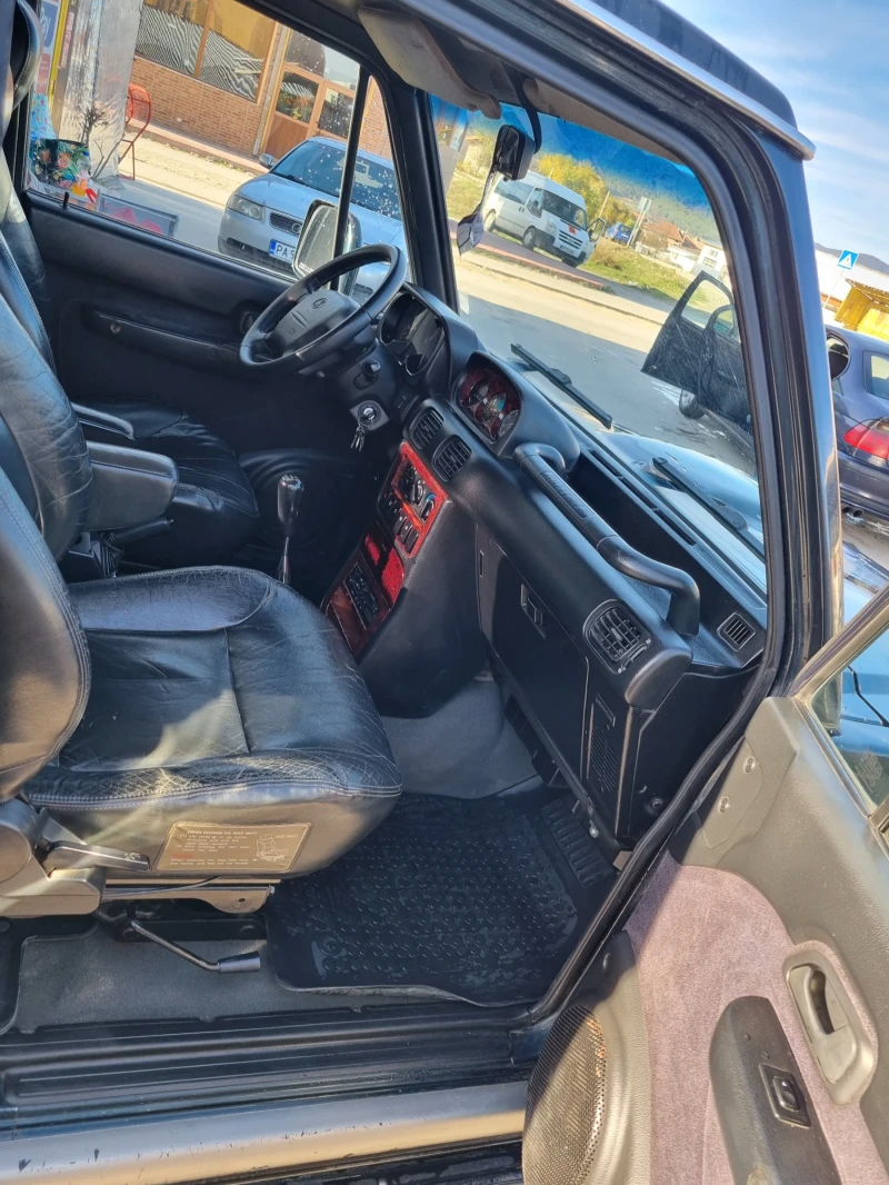 Hyundai Galloper, снимка 8 - Автомобили и джипове - 52287623