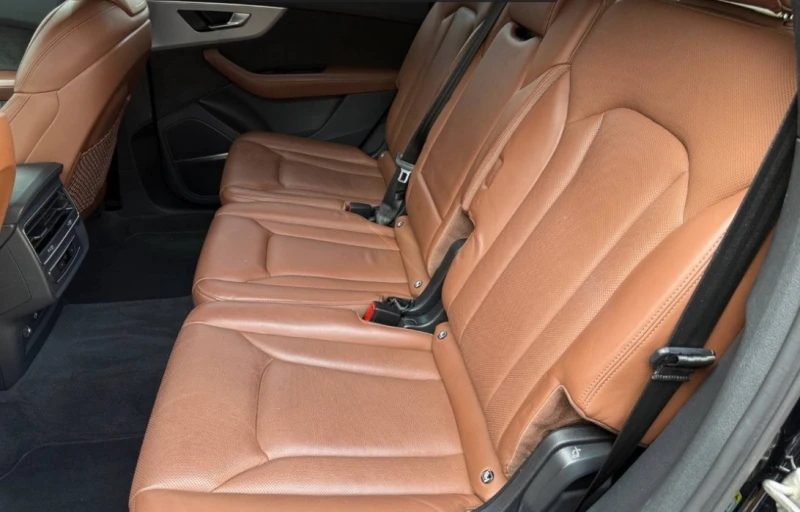 Audi Q7 TFSI Quattro S-line, снимка 10 - Автомобили и джипове - 52846085