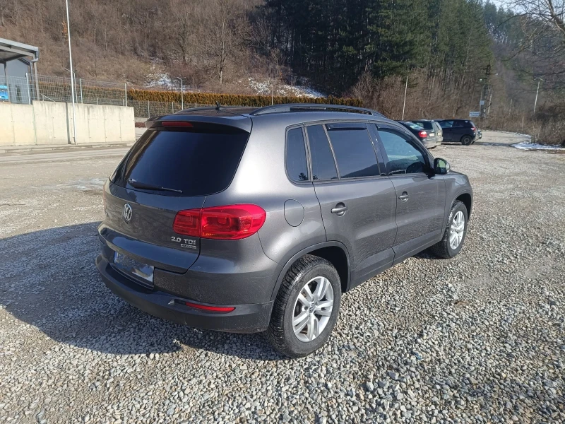 VW Tiguan 4 Motion, DSG, OFF-ROAD, снимка 2 - Автомобили и джипове - 53363025