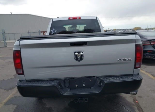 Dodge RAM 1500 TRADESMAN, снимка 4 - Автомобили и джипове - 48787169