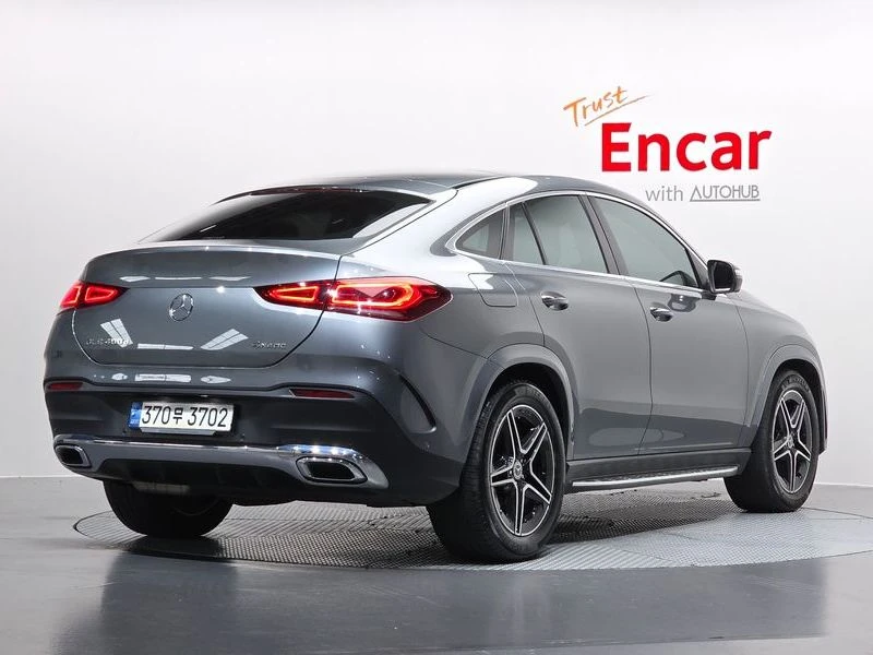 Mercedes-Benz GLE GLE400d 4MATIC Coupe| 330к.с.| ВКЛ.ТЕХНОТЕСТ, снимка 2 - Автомобили и джипове - 55172636