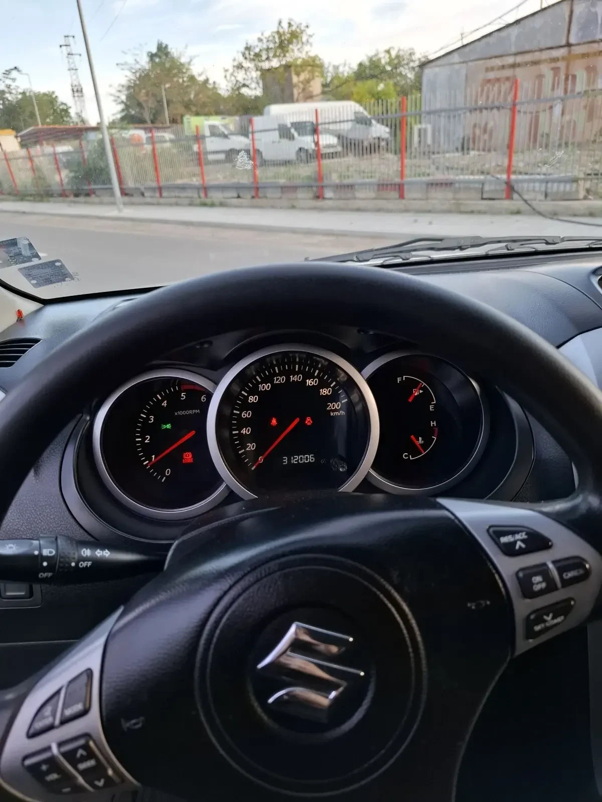 Suzuki Grand vitara 1.9 ddis - изображение 8