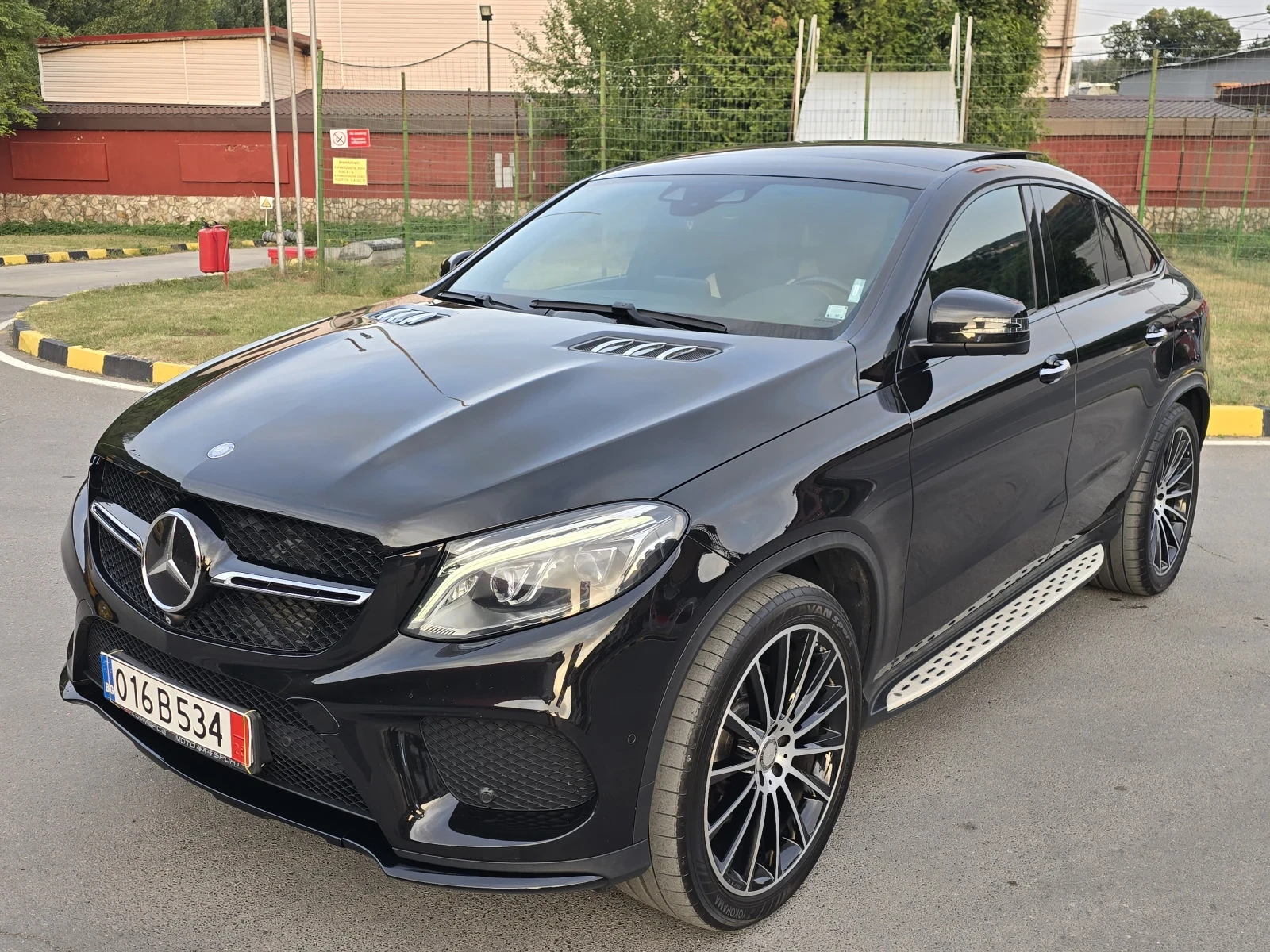 Mercedes-Benz GLE 350 100% реални километри - изображение 3