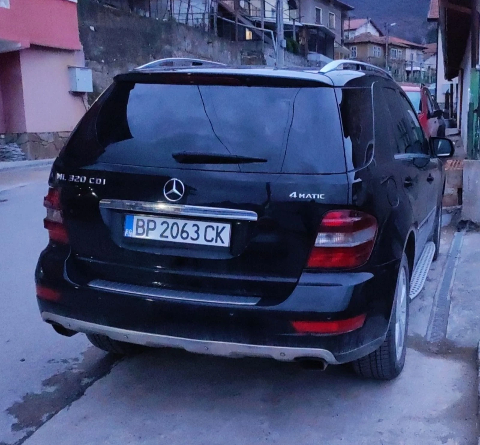 Mercedes-Benz ML 320 3.2CDI(224)* 4-MATIC* FACELIFT* , снимка 2 - Автомобили и джипове - 54032906