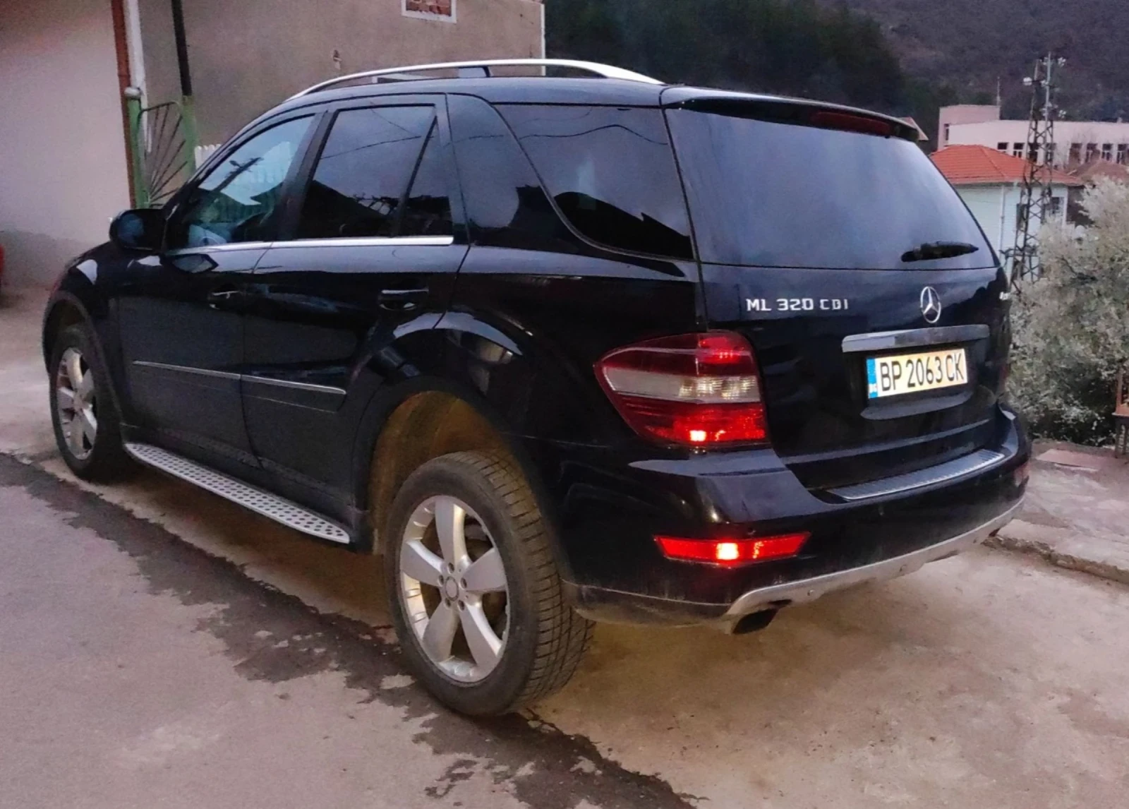 Mercedes-Benz ML 320 3.2CDI(224)* 4-MATIC* FACELIFT* , снимка 3 - Автомобили и джипове - 54032906