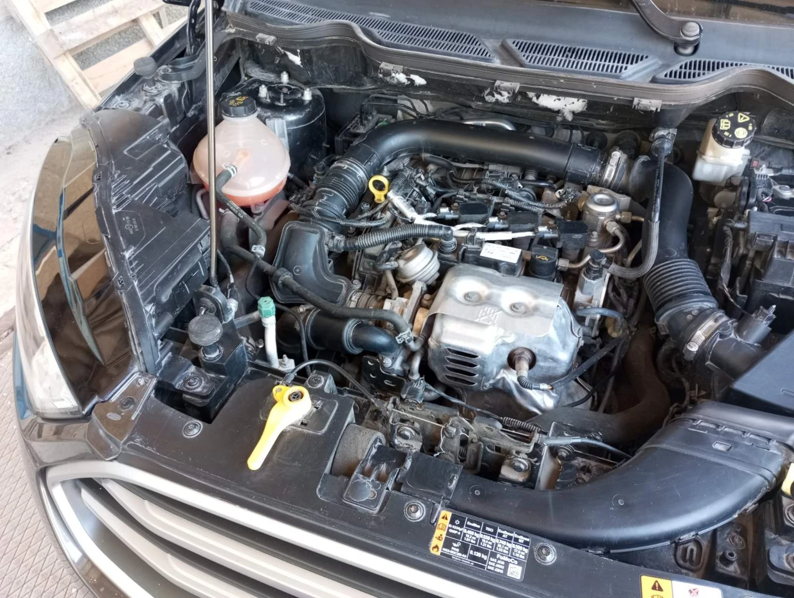 Ford EcoSport, снимка 6 - Автомобили и джипове - 54476837
