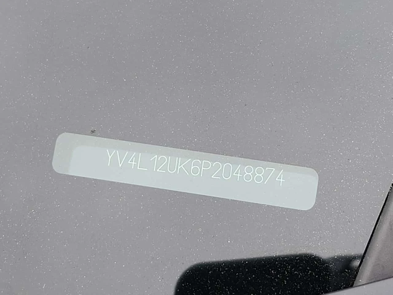 Volvo XC40 * CORE * АВТОКРЕДИТ БЕЗ ПЪРВОНАЧАЛНА ВНОСКА * , снимка 16 - Автомобили и джипове - 54565963