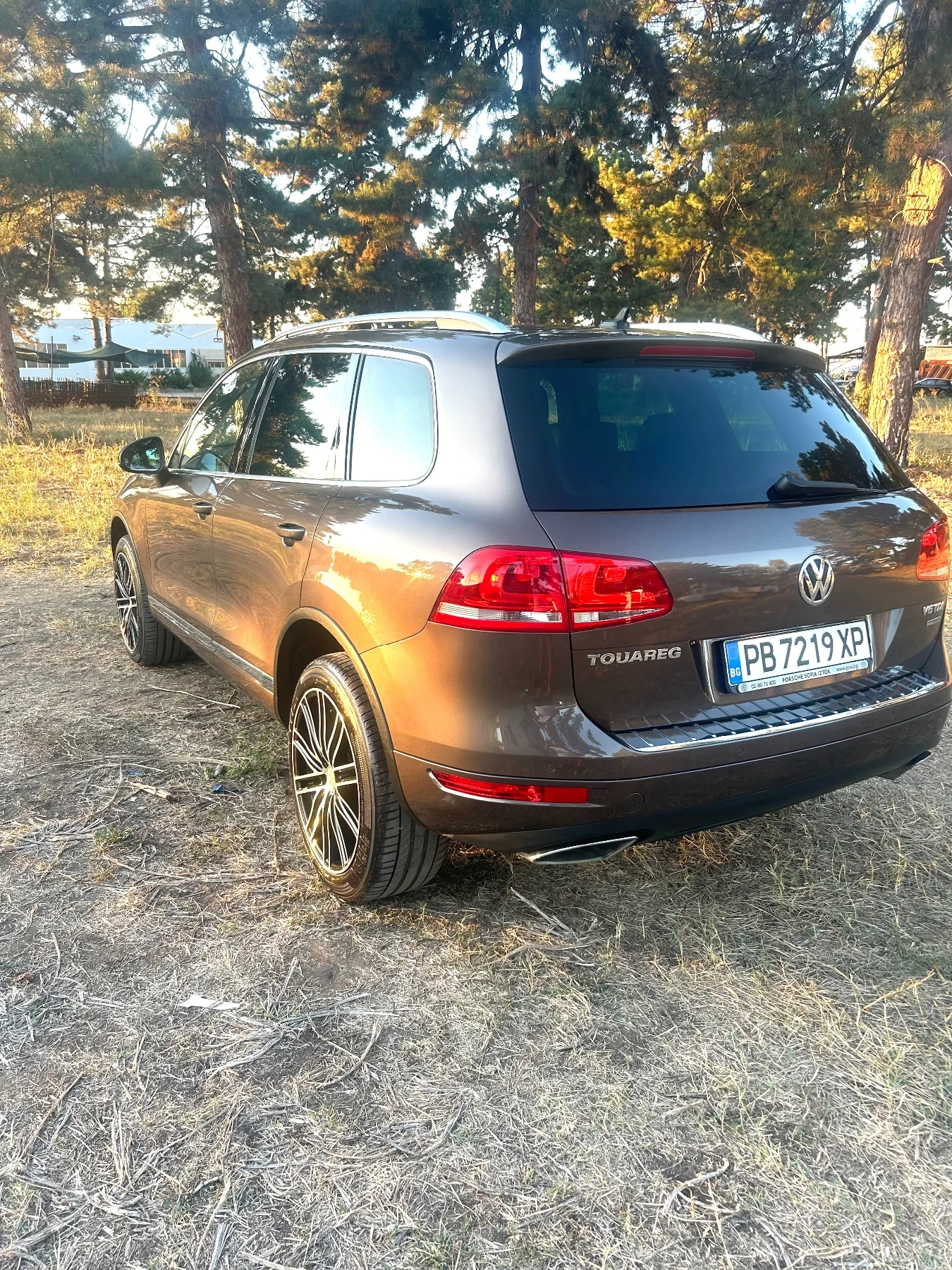VW Touareg, снимка 2 - Автомобили и джипове - 54584129