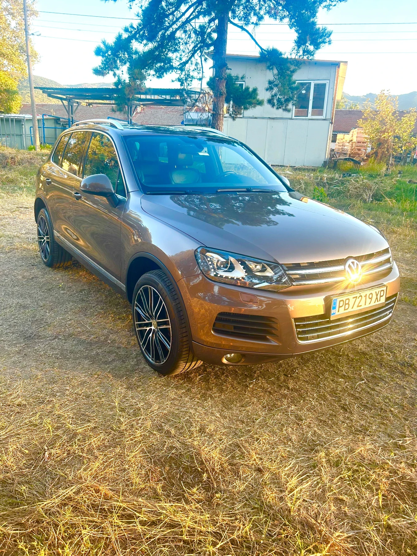 VW Touareg, снимка 5 - Автомобили и джипове - 54584129